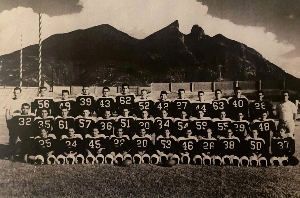 1950s Borregos Salvajes football team at Tec de Monterrey, Cerro de la Silla behind